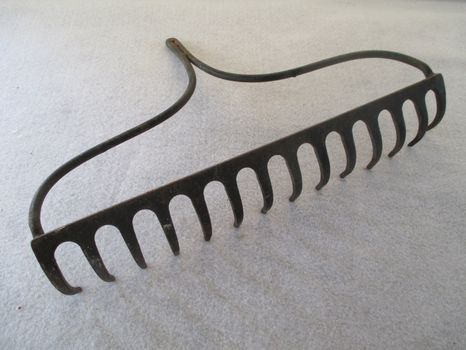 Claw Rake Head Vintage Organizer Kitchen Utensils by HobbitHouse