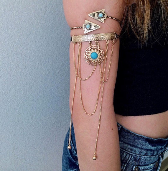 Items similar to Gold Upper arm cuff bracelet, Prom dress accessories