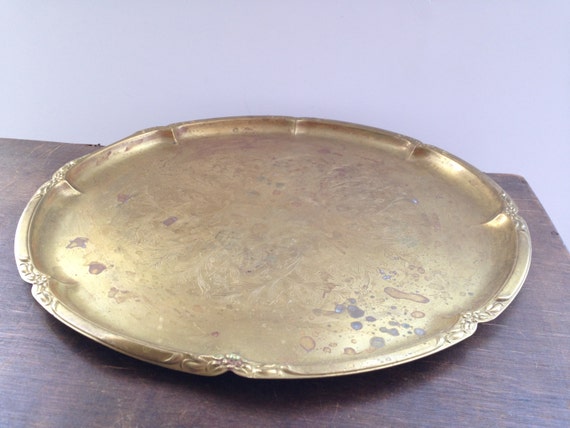 Vintage brass tray Round serving tray Large round metal tray