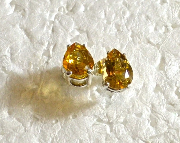 Citrine Stud Earrings, 7x5mm Pear, Natural, Set in Sterling Silver E936