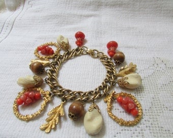 Vintage 50's chunky charm bracelet summer colors coral and ivory plastic