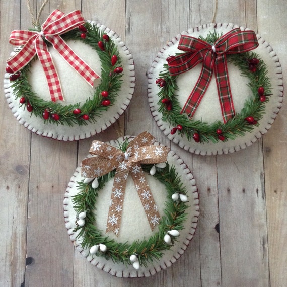 Download Christmas Tree Ornaments / Xmas Felt Wreath Ornaments / Wreath