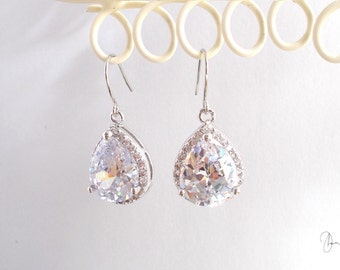 Silver Crystal Wedding Earrings - Bridal Bridesmaids Jewelry - Maid of Honor Gift - Delicate Clear Teardrop Crystal Dangle Earrings