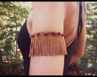 SUEDE ARM CUFF