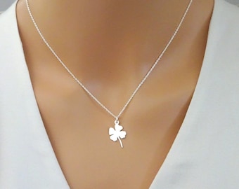 Clover Necklace, Lucky Clover pendant, Good Luck Jewelry, Shamrock Necklace, Four Leaf Clover pendat, Sterling Silver shamrock necklace