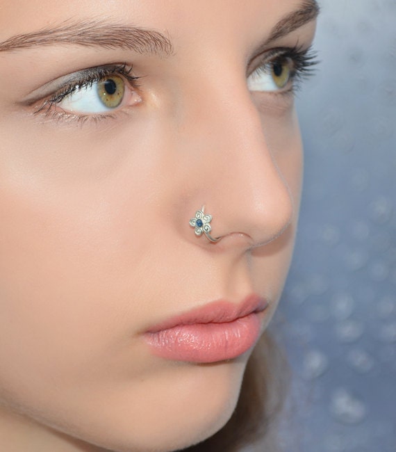 2mm Sapphire Flower NOSE RING // Silver Nose Ring Stud 20