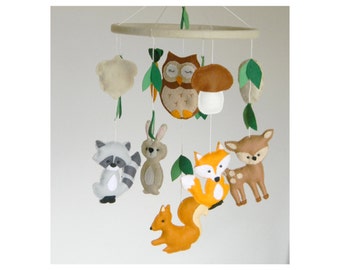 Custom Woodland Mobile Woodland nursery mobile Animals Mobile Woodland creatures nursery Baby mobiles hanging Forest nursery decor