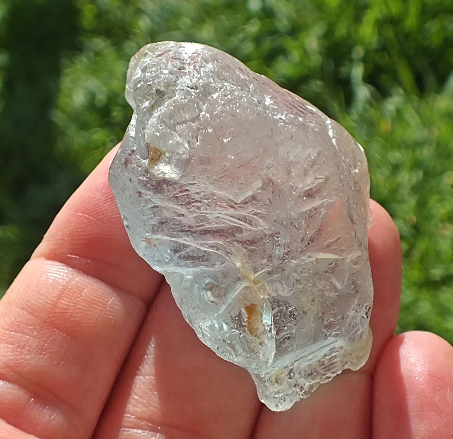 blue-topaz-crystal-very-large-raw-high-grade-facet-rough-untreated