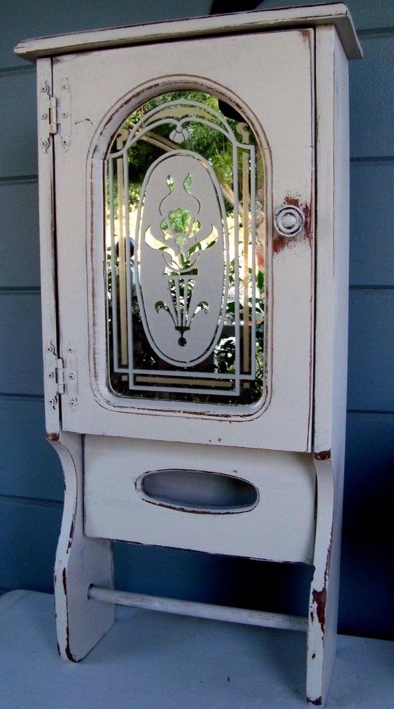 vintage wood white medicine cupboard by PumpkinDoodlePrims