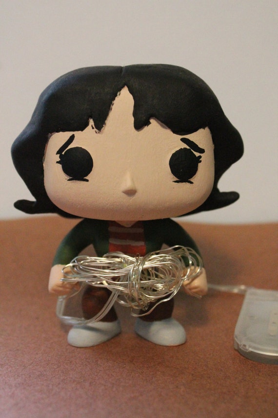 joyce byers funko