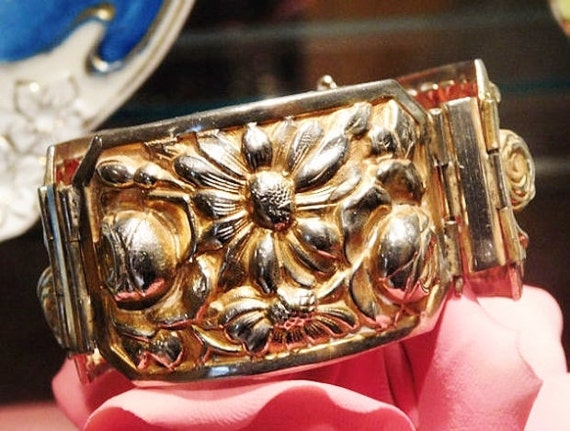 1800s Victorian Bracelet Repousse Metal Art Nouveau Wide Hinged Cuff Bangle Bracelet Antique Gold Wash Roses Daisies Flower Embossed Jewelry