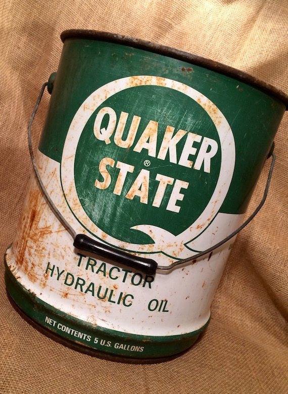 1960's Antique 5 Gallon Quaker State Oil Can/Bucket