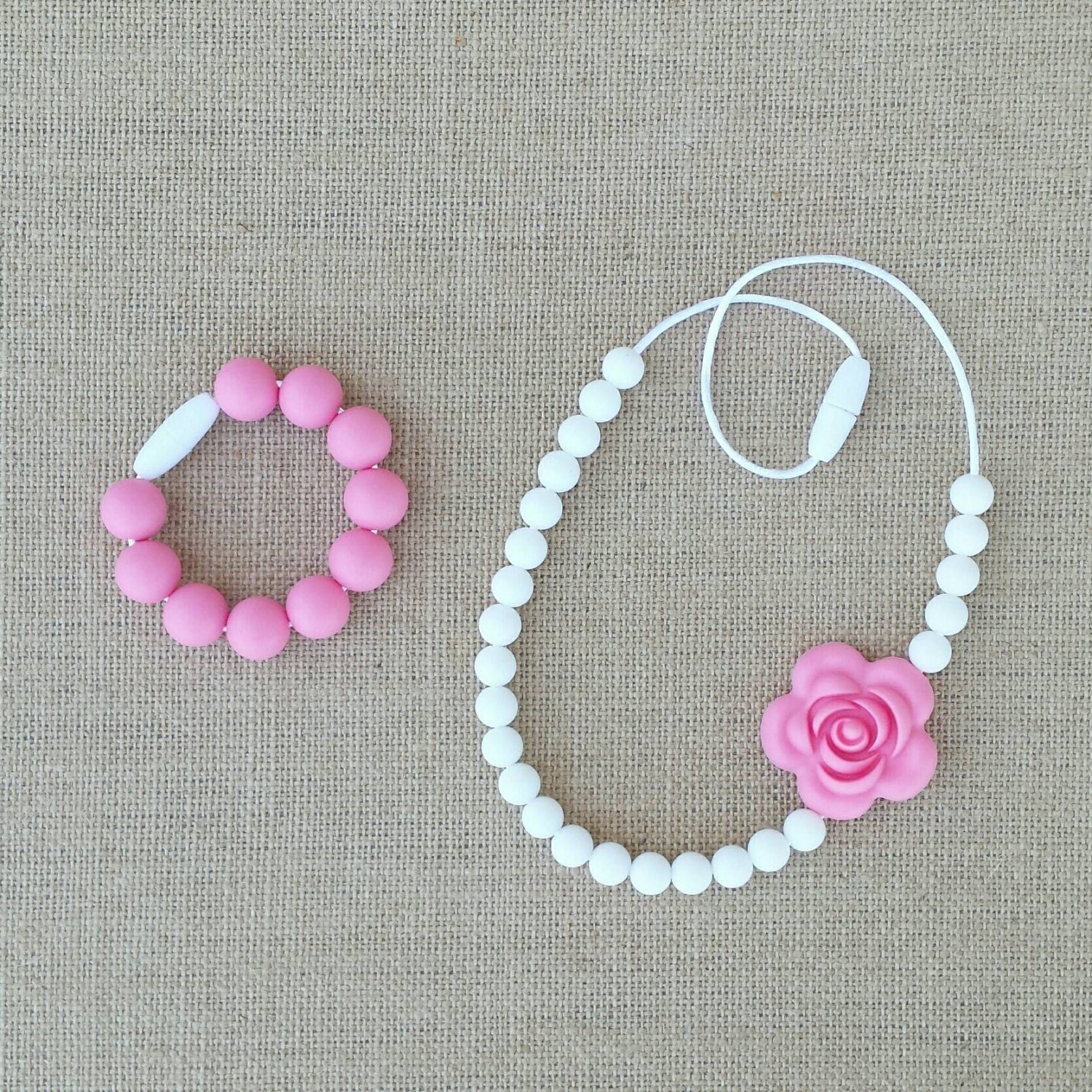 chew fidget necklace