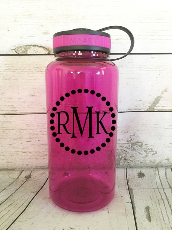 Circle Monogram water bottle Motivational by SBVinylCreations