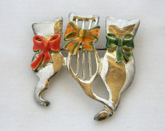 Vintage Cat Brooch, Three Cats Pin, Silver Brooch, Cat Pin, Cat Brooch, Vintage Costume Jewelry, Animal Brooch, Pet Brooch, Free Shipping