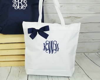 Personalized Zippered Tote Bag Bridesmaid Gift Monogrammed Tote, Bridesmaids Tote, Monogram Bag, Mother Gift, Maid of Honor Tote, Sister Bag