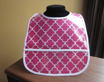 WATERPROOF WIPEABLE Baby to Todller Plastic Coated Bib Hot Pink and White Quatrifoil