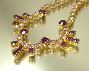 Vintage jewelry 1950s Art Deco glam gold tone & mauve / purple glass diamante rhinestone/ paste costume necklace - jewellery