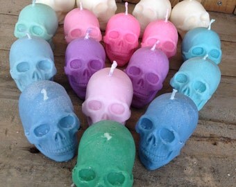 Skull Candle - Choose your colour - Choose your scent