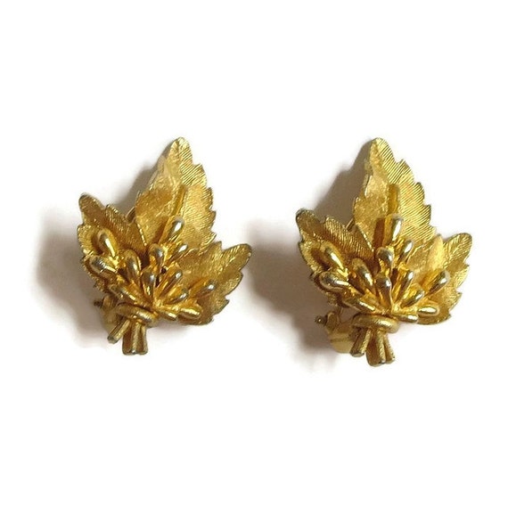 Vintage signed BSK Gold Tone Leaf Earrings