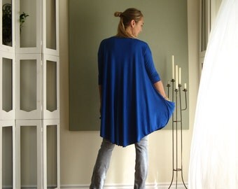 Extravagant Oversize Tee Shirt Dress Asymmetric 3/4 Length Fitted Sleeves Boat Neck Drop Shoulder Cowl Pockets Light Weight Jersey / XS - XL