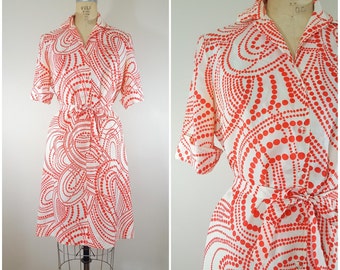 Vintage 1970s Dress / Red and White Groovy Polka Dots / Large