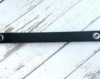New SHORTER Length - 3/4" Leather Cuff Bracelet - BLACK - Genuine Leather Cuff Bracelet - Cuff Wristband - ONE Cuff Blank - Jewelry Supply