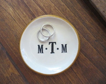 Promise Pottery: monogram gifts 4 wedding party by PromisePottery