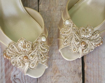 Wedding Shoes Red Glitter Wedding Shoes by EllieWrenWeddingShoe