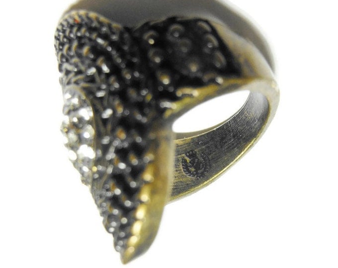 FREE SHIPPING Premier Designs ring, bronze disc ring with a circle of pave rhinestones in the center, rich texture design, size 6
