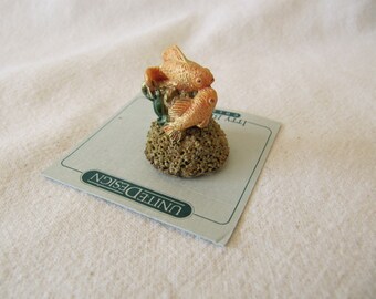 Vintage United Design Itty Bitty World Goldfish Pair Resin
