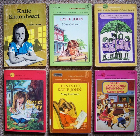 Lot of 12 Children's Halloween Fall Autumn paperback picture books Lot of 12 Children's Halloween Fall Autumn paperback picture books