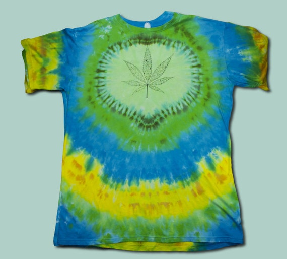 how to make a pot leaf tie dye shirt