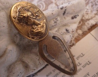 Cameo Victorian Bookmark ~ Antiqued Brass ~ Vintage Style ~ LadyoftheLakes Etsy