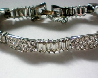 Sparkling Clear Rhinestone Link Bracelet - 4700