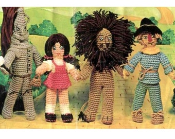 Vintage Crochet Pattern Wizard of Oz Dorothy Lion Tin Man Scarecrow Retro 1970s Soft Toy