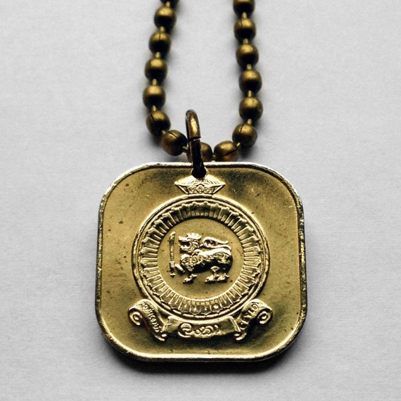 1963 Ceylon 5 Cents coin pendant Sri Lankan necklace kastane