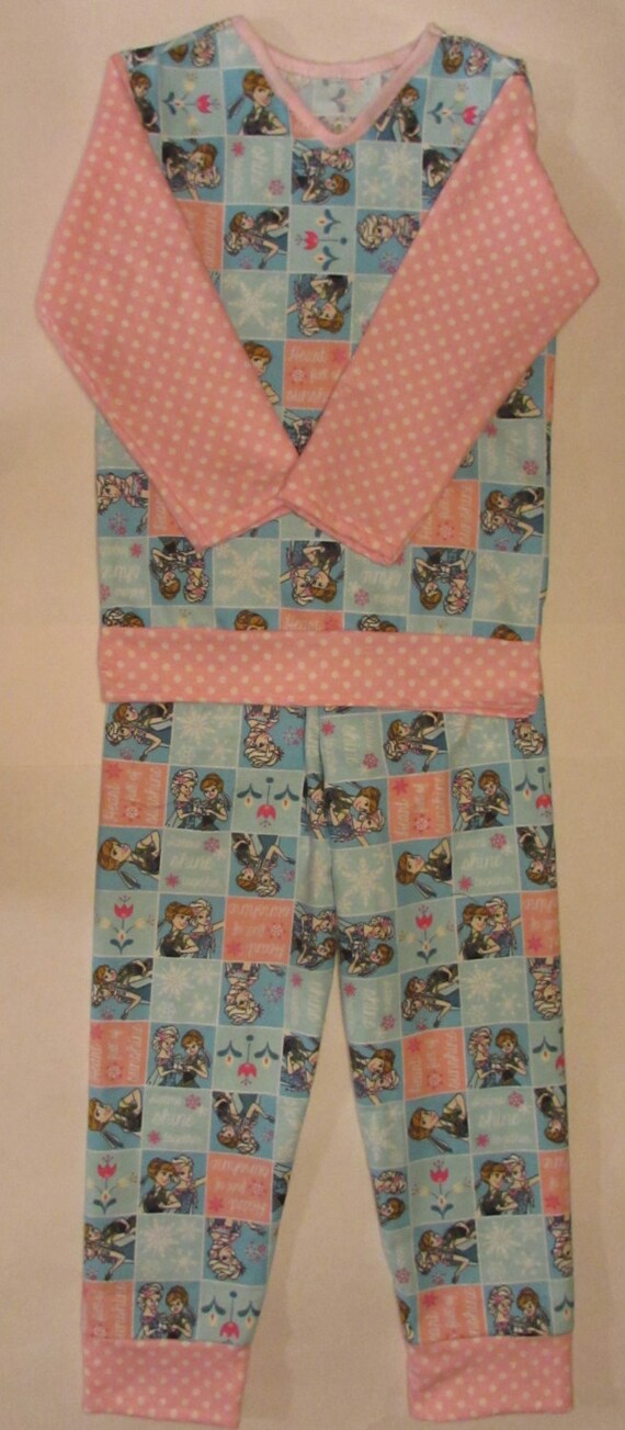 Frozen pajamas,winter pajamas,flannel pajamas,Frozen flannel,winter Frozen pajamas,toddler pajamas,girls pajamas,Frozen gift,Frozen
