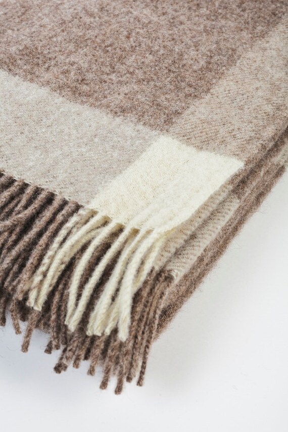 Throw blanket. wool blanket. ecological blanket. Throw. Wool