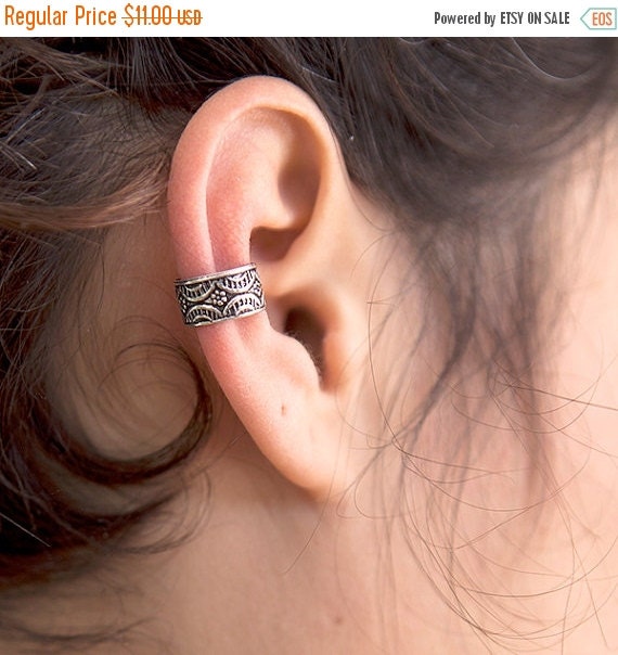 fake ear cuff with chain
