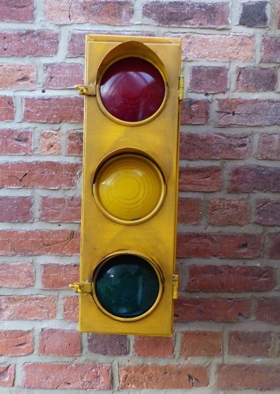 Vintage Style Traffic Light