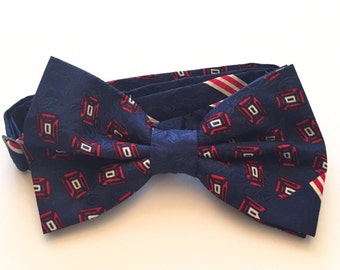 Red, White and Blue Pre-tied Bow Tie.