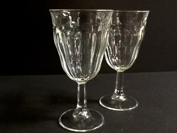 Duralex Picardie-Clear Wine Glasses Set of 2 Made in France