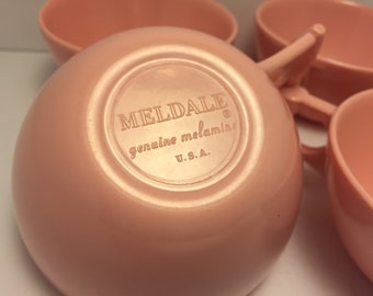 Vintage 1950's Genuine Melamine Cups / Pretty in Pink / Made by Meldale