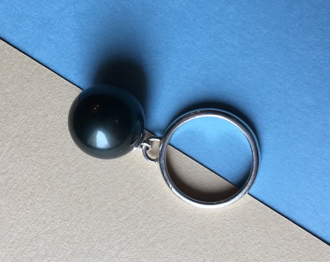 Mobil ring - black pearl ring - silver pearl ring - interesting ring