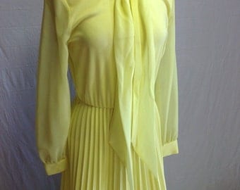 1970s Vintage Yellow Gown