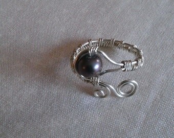 sterling silver ring , wire wrapped sterling silver ring , fresh water pearl ring , handmade jewelry, handmade ring