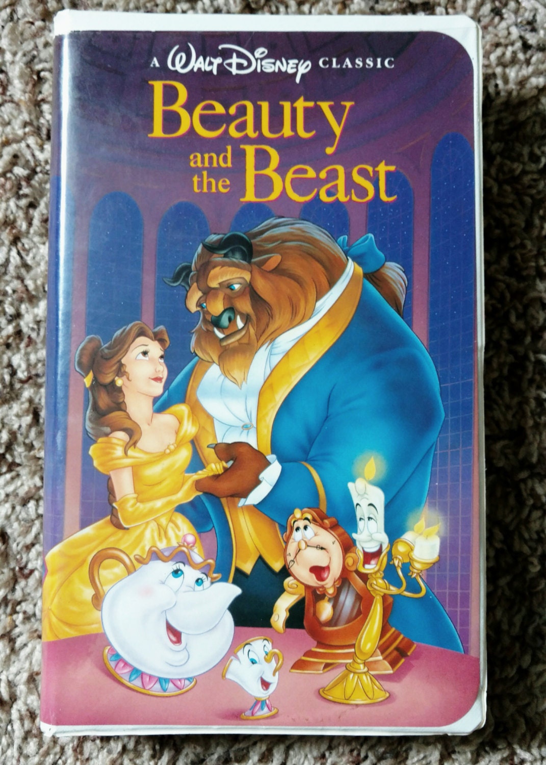 Beauty and The Beast Walt Disney RARE Black Diamond Classic