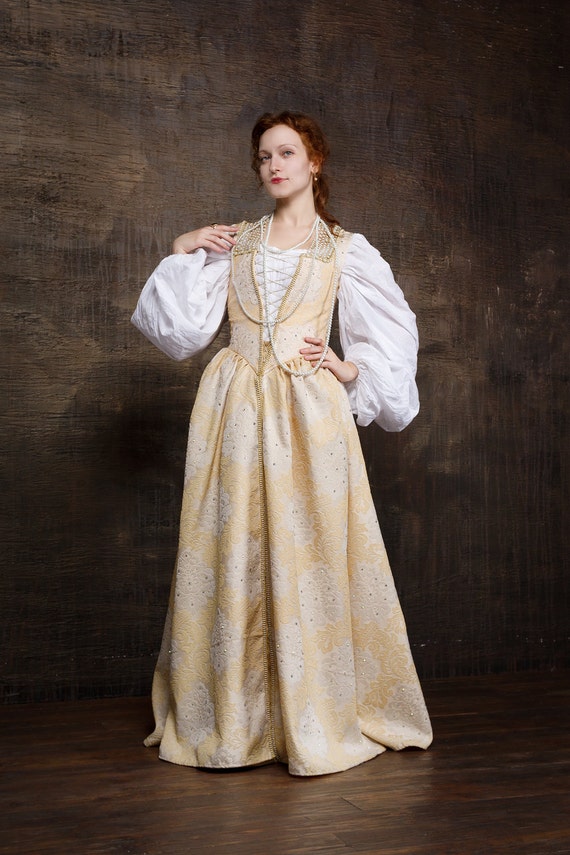 Renaissance woman costume Dress Chemise Petticoat 16th