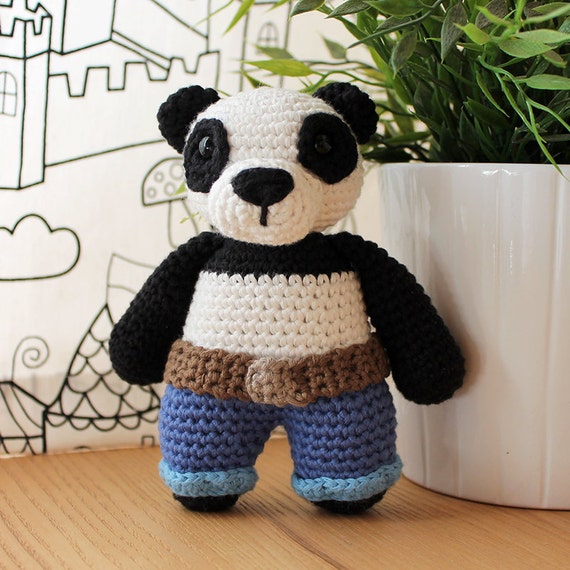 Panda - Animalius. Amigurumi Pattern PDF.